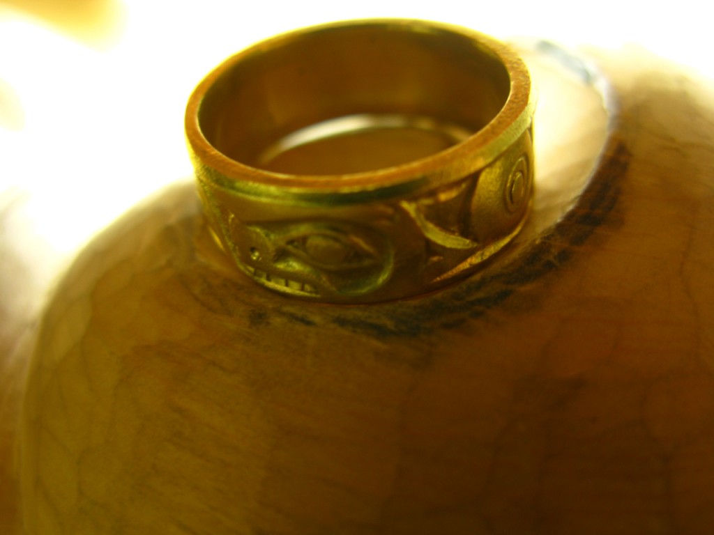 GOLD_8074